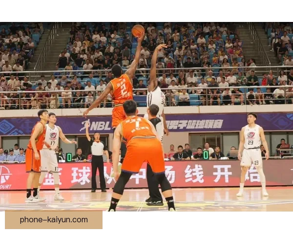 朴茨茅斯俱乐部新赛季引援动态与战术布局全面解析力图凝聚球迷期待 朴茨茅斯俱乐部新赛季引援动态与战术布局全面解析力图凝聚球迷期待