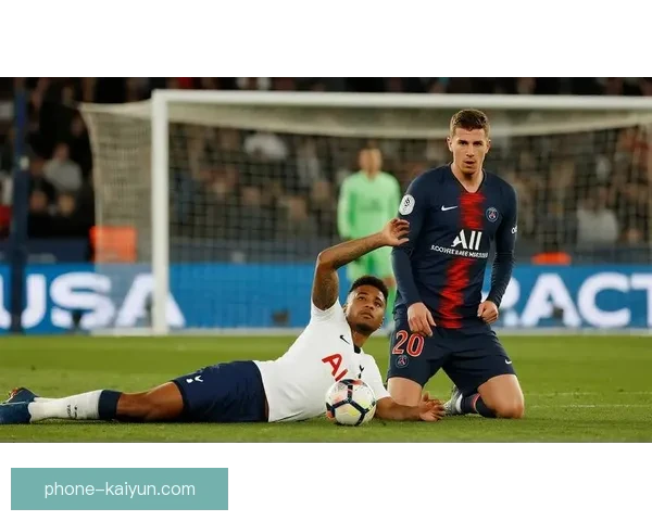 豪门对决再掀欧冠狂潮新星绝杀震撼全场球迷沸腾见证历史之夜传奇时刻