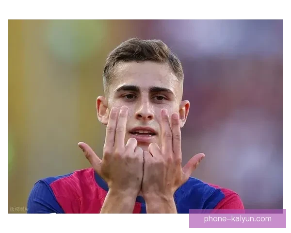 全球足球转会风暴来袭 世界顶级球员纷纷易主 揭秘背后巨大金钱交易