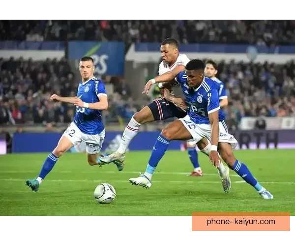 斯特拉斯堡俱乐部最新动态与未来发展趋势解析